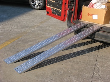 M030B2HLS/20 Hobby nájazdy priame 2m / 500kg